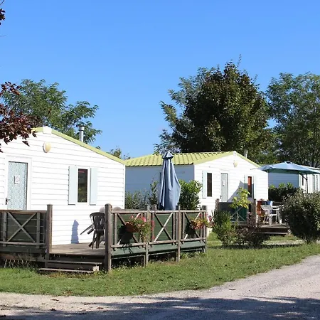 Du Pontis Campingplads Verteillac
