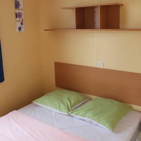 Du Pontis Campingplads Verteillac
