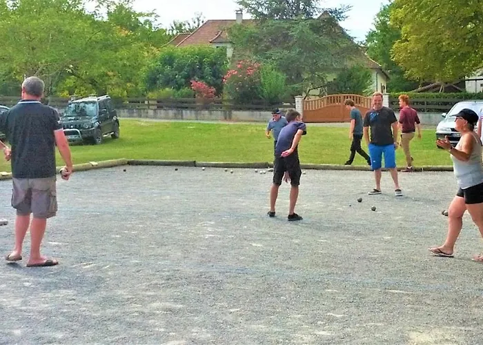 Κάμπινγκ Du Pontis Verteillac